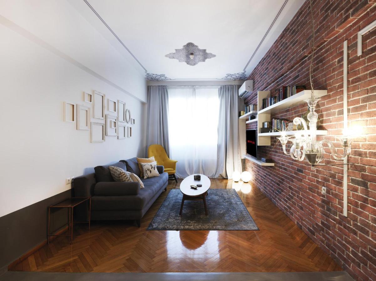Athenian Apartment In The Center With Jacuzzi 외부 사진