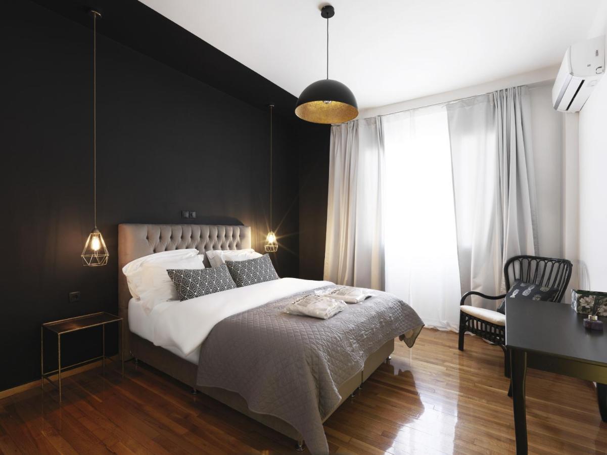 Athenian Apartment In The Center With Jacuzzi 외부 사진