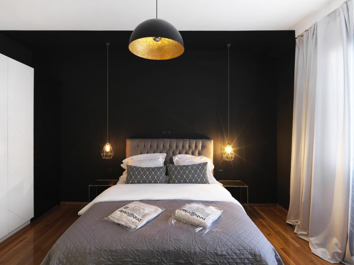 Athenian Apartment In The Center With Jacuzzi 외부 사진